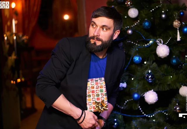 Поющий ведущий Николай Сиденко - слайд 12