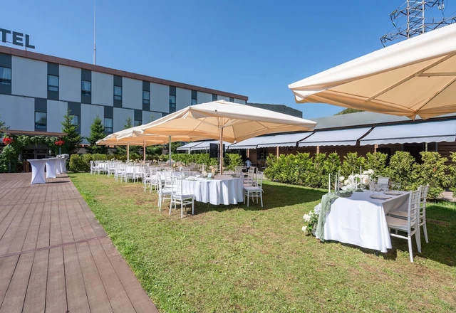 ГОУПарк Отель / GOPark Hotel  Зона AquaGolic - фото 15