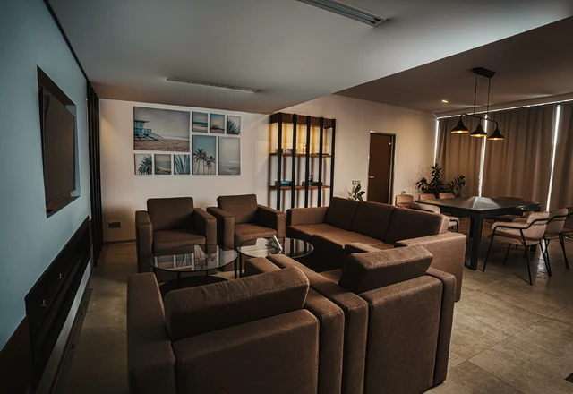 ГОУПарк Отель / GOPark Hotel  Каминный зал с патио зоной - фото 11