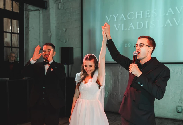 Ведущий Алексей Емельянов - слайд 18