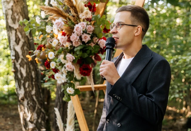 Ведущий Алексей Емельянов - слайд 15