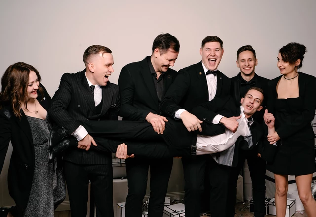 Ведущий Алексей Емельянов - слайд 17