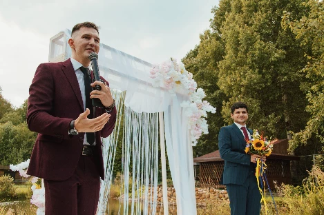 Ведущий Юра Решетников - фото 14