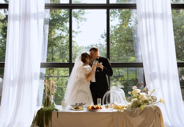 Студия декора и флористики Евгения Сард Дизайн / Evgenia Sard Design | Павел & Ирина. Cream & Silver wedding decor - фото 159