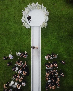 Ведущий Александр Ляпин - фото 7