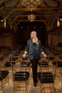 Ведущая Евгения Полякова - фото 7