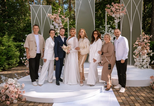 Ведущая Евгения Полякова - слайд 12