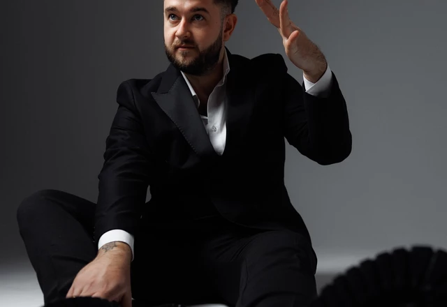 Ведущий Вячеслав Маркин - слайд 17