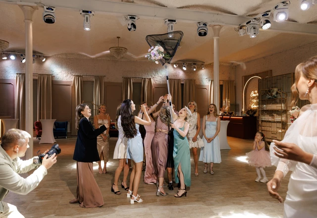 Ведущий Вячеслав Маркин - слайд 8