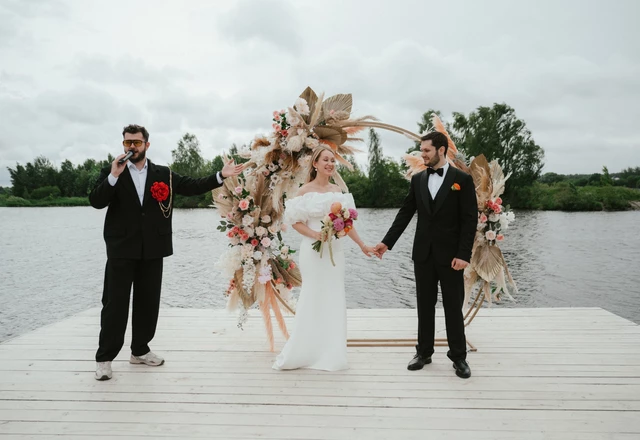 Ведущий Вячеслав Маркин - слайд 12