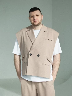 Ведущий Алексей Котов - фото 5