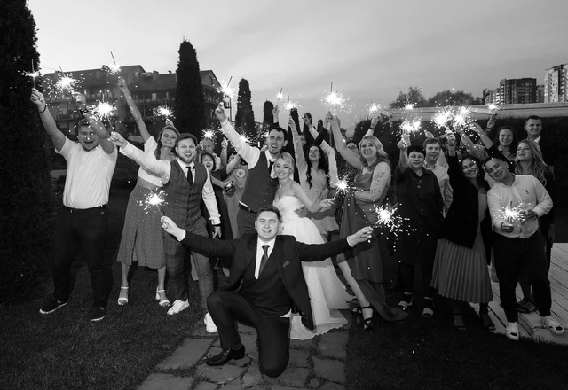 Ведущий Артём Яковлев - слайд 18