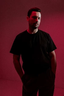 Ведущий Вадим Калинин - фото 2