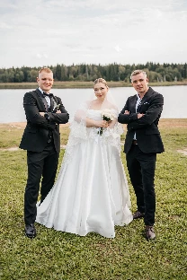 Ведущий Максим Морозков - фото 13
