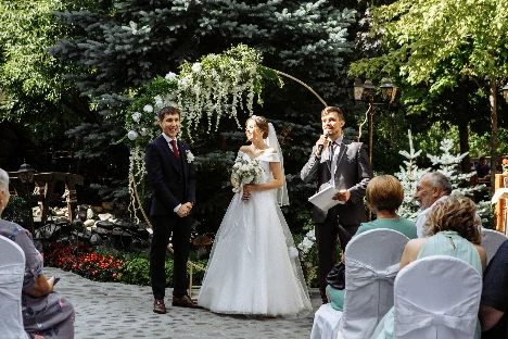 Ведущий Егор Пежемский - фото 16