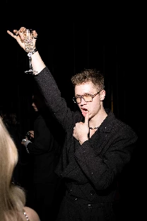 Ведущий Макс Терещенко - фото 18