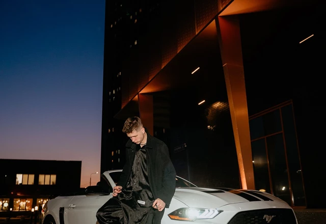 Ведущий Макс Терещенко - слайд 11