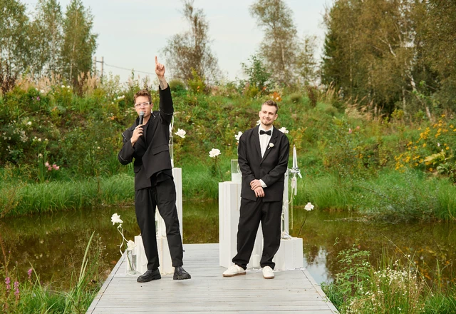 Ведущий Макс Терещенко | На стеклянной веранде - фото 226