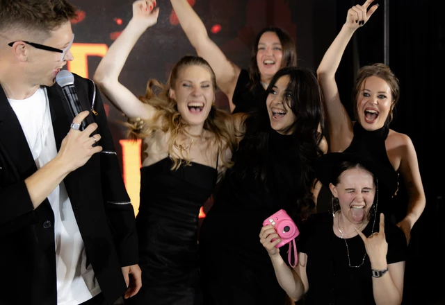 Ведущий Макс Терещенко - слайд 14