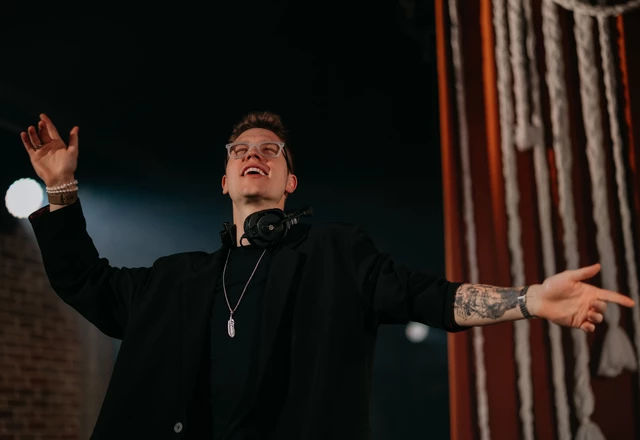 Ведущий Макс Терещенко - фото 5