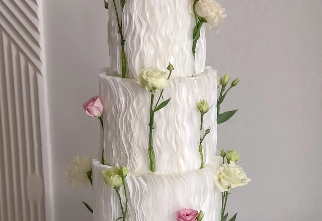  Bon de moi dessert Свадебные торты - слайд 17