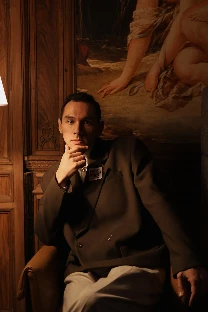 Ведущий Антон Климук - фото 2