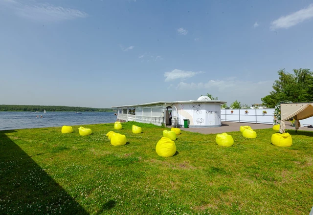 База отдыха Троицкое  Веранда «Сансет» - фото 3