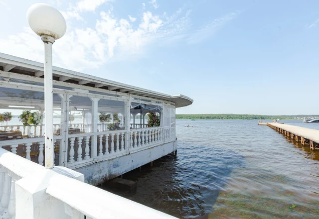 База отдыха Троицкое  Веранда «Сансет» - фото 4