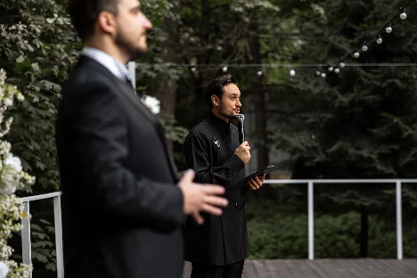 Ведущий Рейн Альбрехт - фото 5