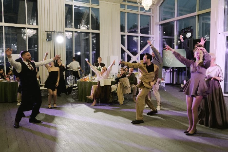 Ведущий Рейн Альбрехт - фото 8