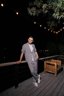 Ведущий Рейн Альбрехт - фото 10