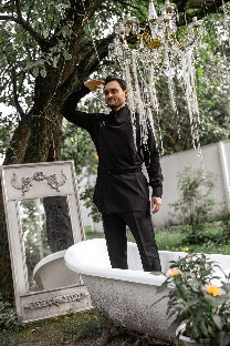 Ведущий Рейн Альбрехт - фото 9