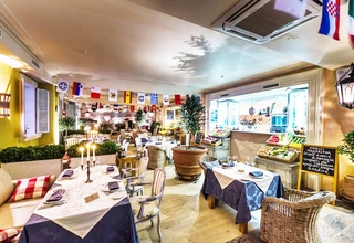 Ресторан La Taverna / Ла Таверна Основной зал - фото 8