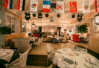 Ресторан La Taverna / Ла Таверна Основной зал - фото 4