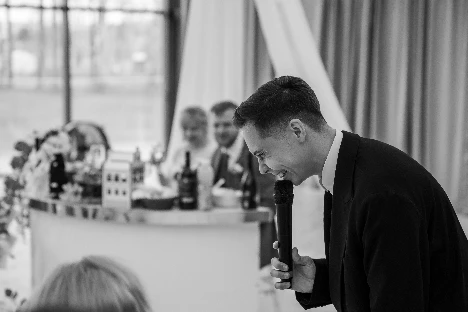 Ведущий Антон Ибрагимов - фото 17