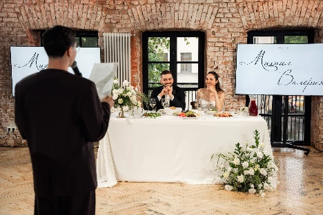 Ведущий Антон Ибрагимов - фото 3