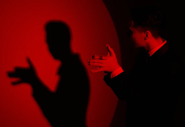 Ведущий Антон Ибрагимов - слайд 17