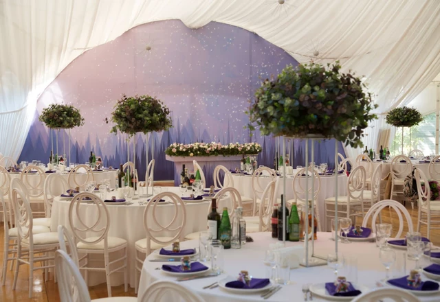 Ресторан Мореман в яхт-клубе Аврора Шатер