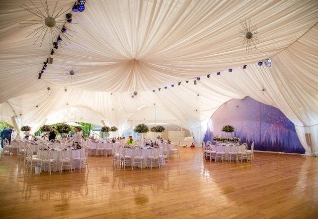 Ресторан Мореман в яхт-клубе Аврора Шатер - фото 5