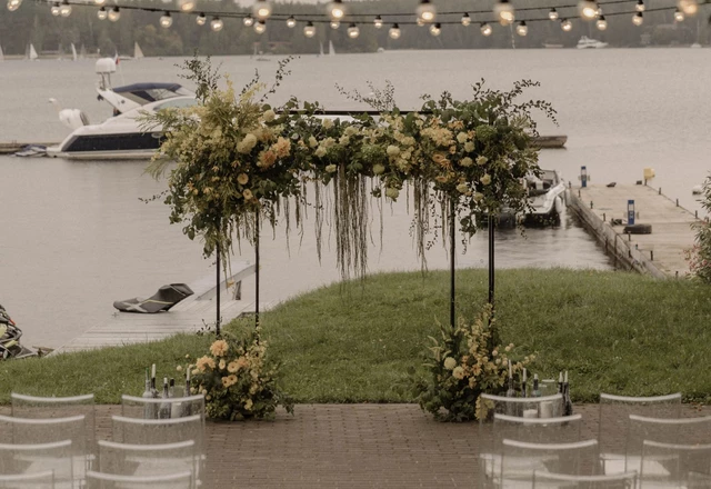 Флорист-декоратор Ангелина Незабудкина | Лимонная сказка Алексея и Полины - фото 422