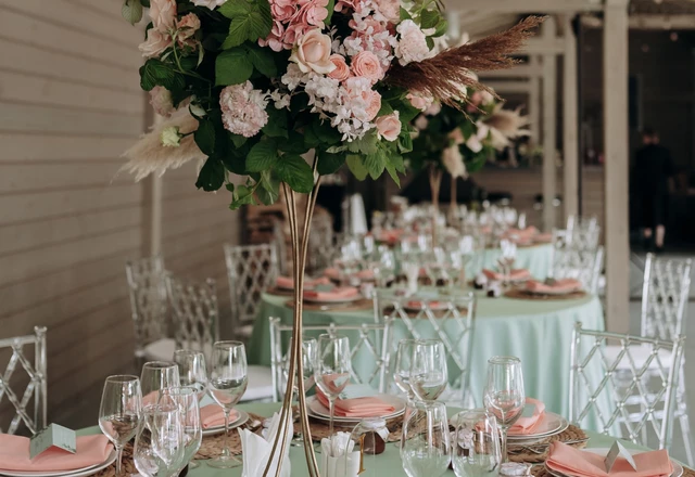 Флорист-декоратор Ангелина Незабудкина | Арсений и Алина  - фото 388