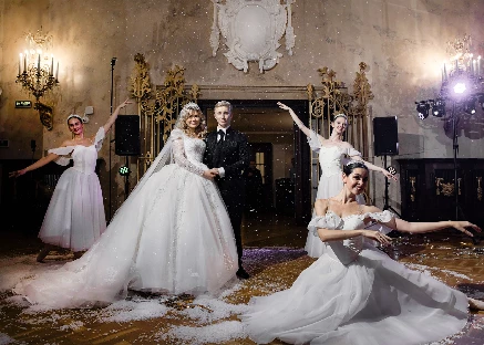 Искренний и позитивный ведущий Виталий Мочалов - фото 7