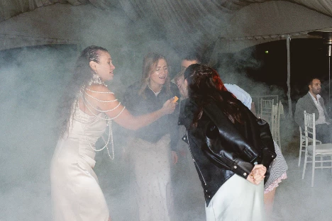 Ведущая Анна Леонович - фото 5