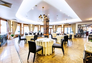Ресторан Village Kitchen / Вилладж Китчен Зал «Ротонда» - фото 7