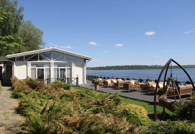 Бутик отель Сенешаль / Seneshal Банкетный зал "Оливия" с пирсом 