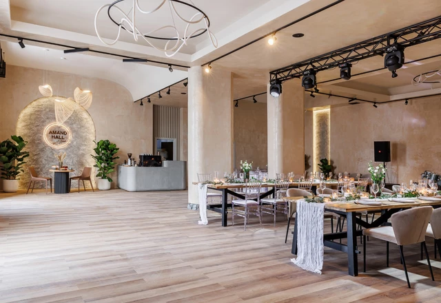 Банкетные залы Amand Hall / Аманд Холл Зал URBAN с отдельным входом и lounge-зоной - фото 4