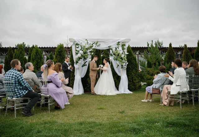 Ведущий Данил Сила - слайд 18