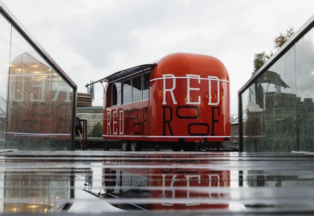 Гостинично-ресторанный комплекс Red Stars / Рэд Старс Event-пространство Red Roof на крыше отеля  - фото 11