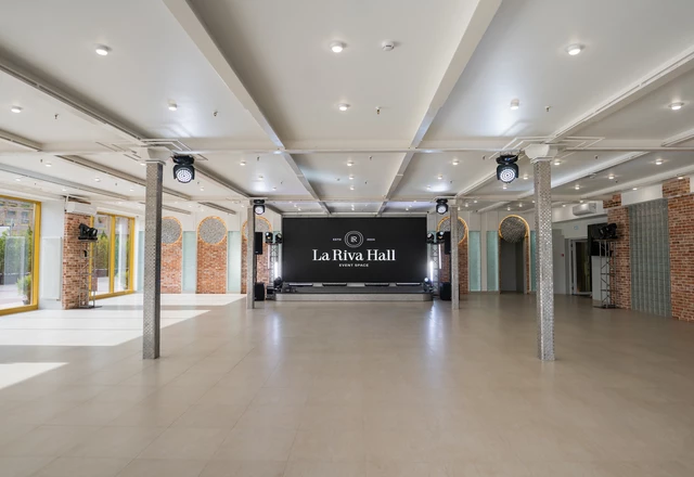 La Riva Hall / Ла Рива Холл Зал Bright