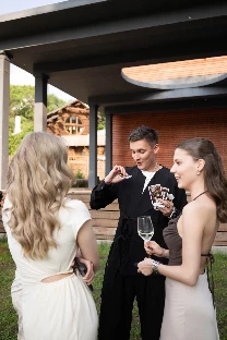 Ведущий Владислав Поздеев - фото 5